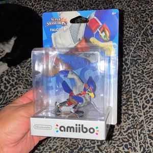 Falco Amiibo